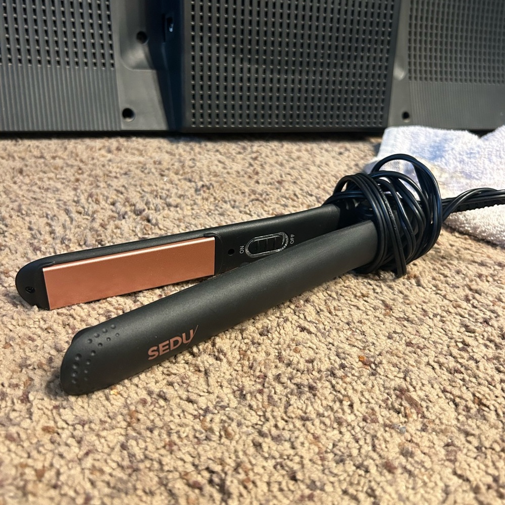 Black Hair Straightener